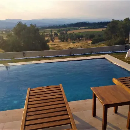 Villa Cragos With Swimming Pool